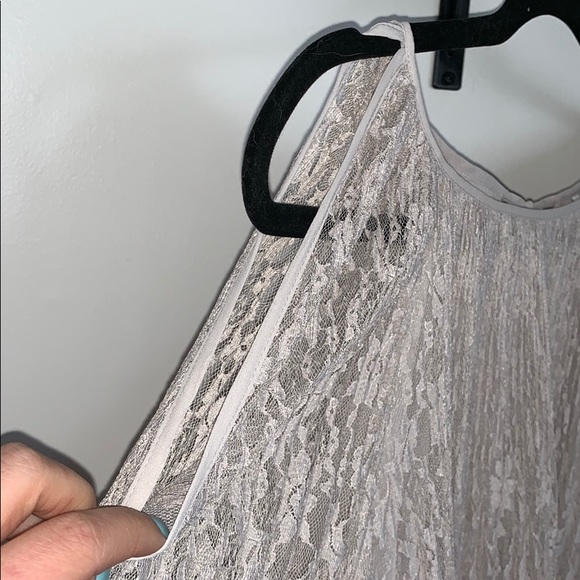 NWOT. LC Dress Top Cold Shoulder - Picture 3 of 4